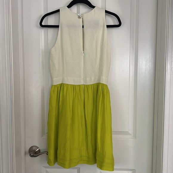 Loretta Jane Dress - Picture 4 of 6